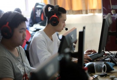 職業(yè)電競之路 信息科技視角下的跨界挑戰(zhàn)